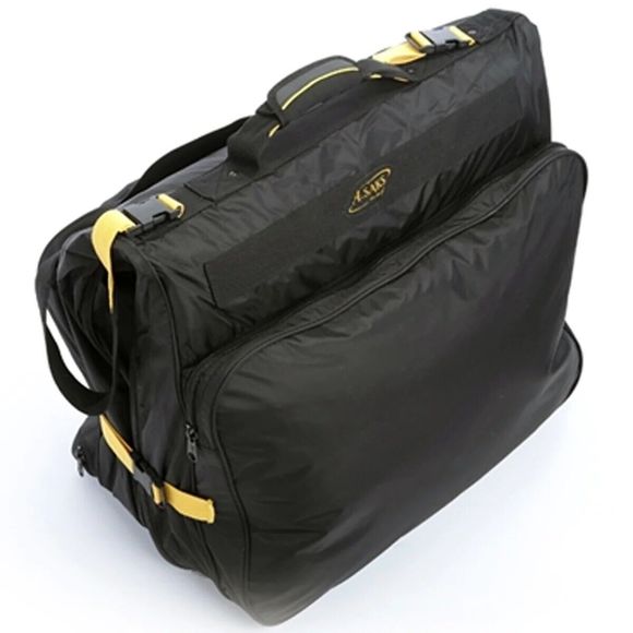 A. Saks Lightweight 46” Expandable Garment Bag NWT